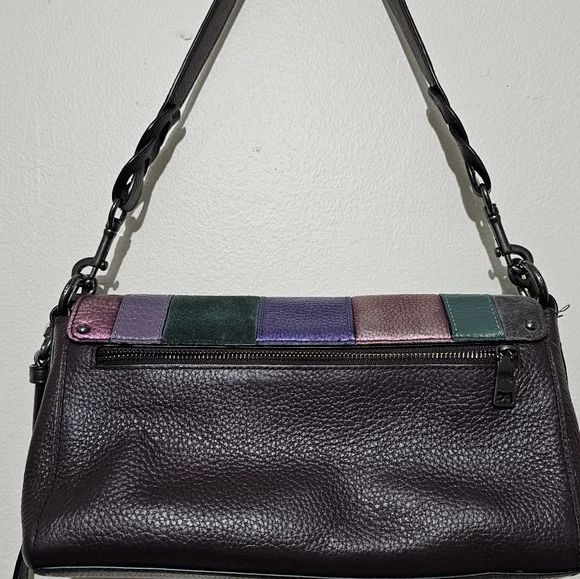 Authentic Coach Handbag, Crossbody - Picture 2 of 10